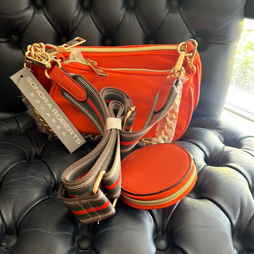 *New* Sondra Robert’s 3-N-1 Purse